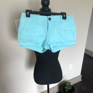 SO chino style shorts size 7